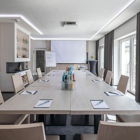 Landhotel Sternwirt - Das Wellnesshotel Zwischen Nuernberg Und Amberg Hogen Esterno foto